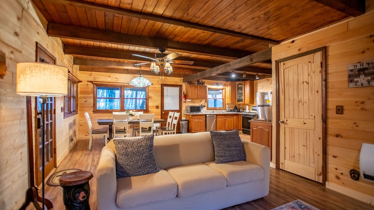 Photo of Livingroom in Wolf Laurel