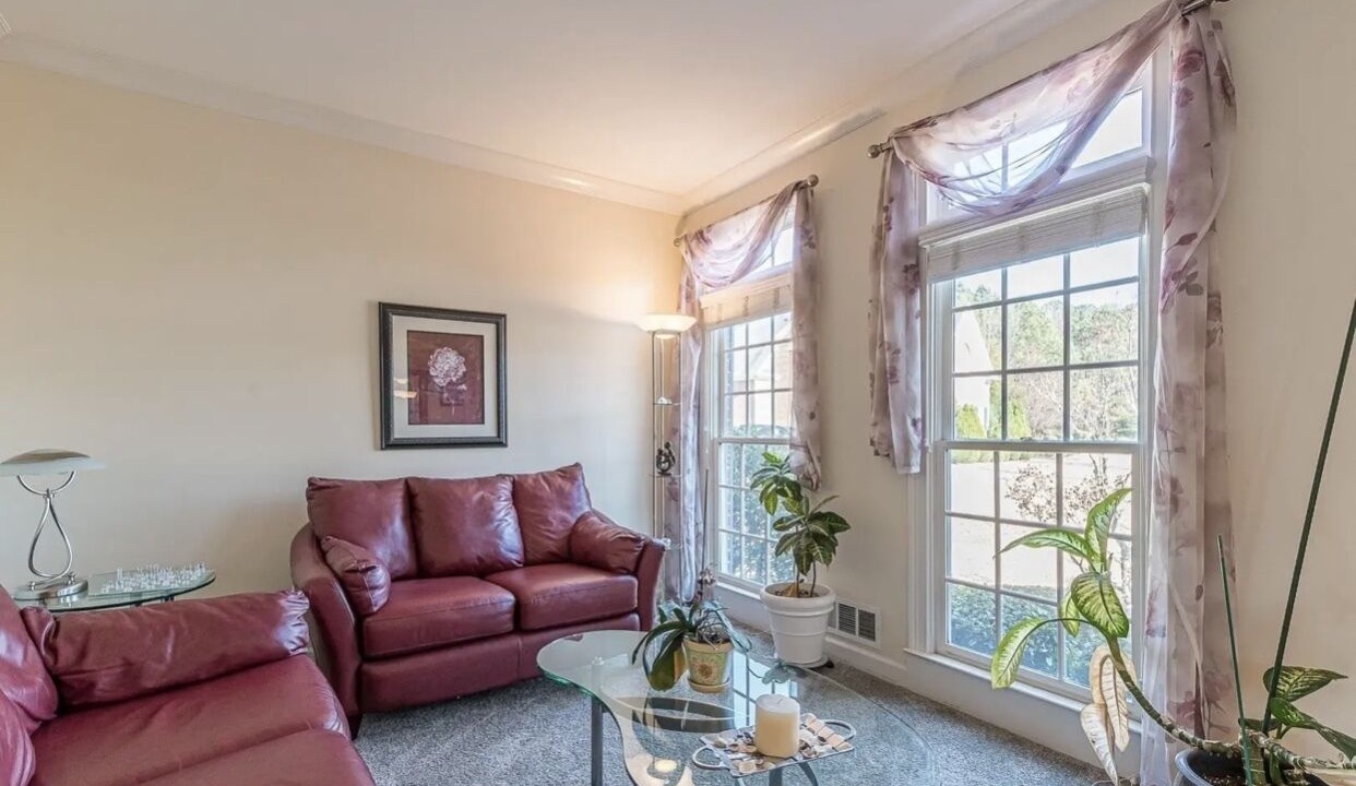 Photo of Livingroom in Tyrone