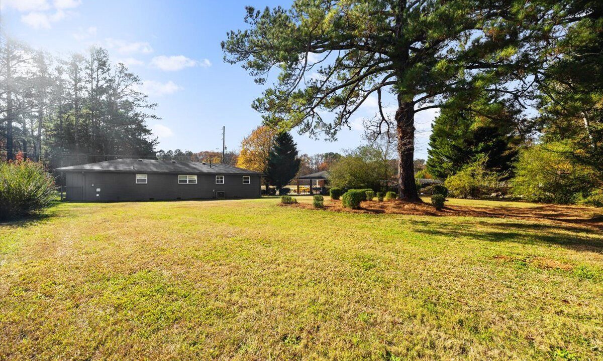 Photo of Outdoor in Powder Springs