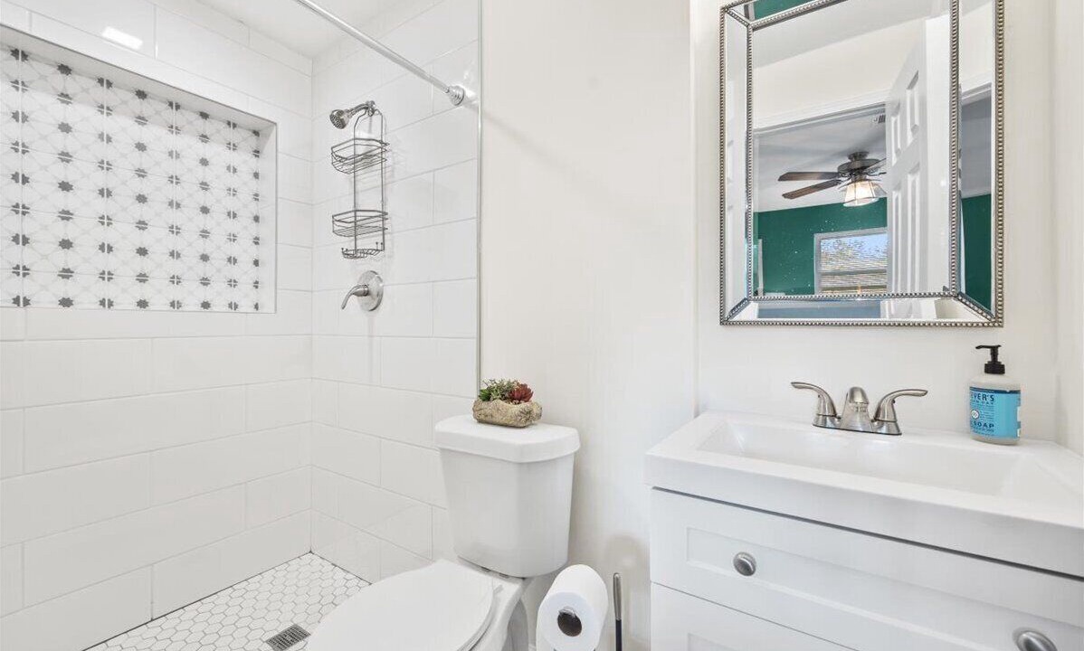Photo of Bathroom in Powder Springs