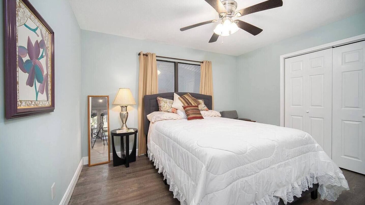 Photo of Bedroom in Middleburg