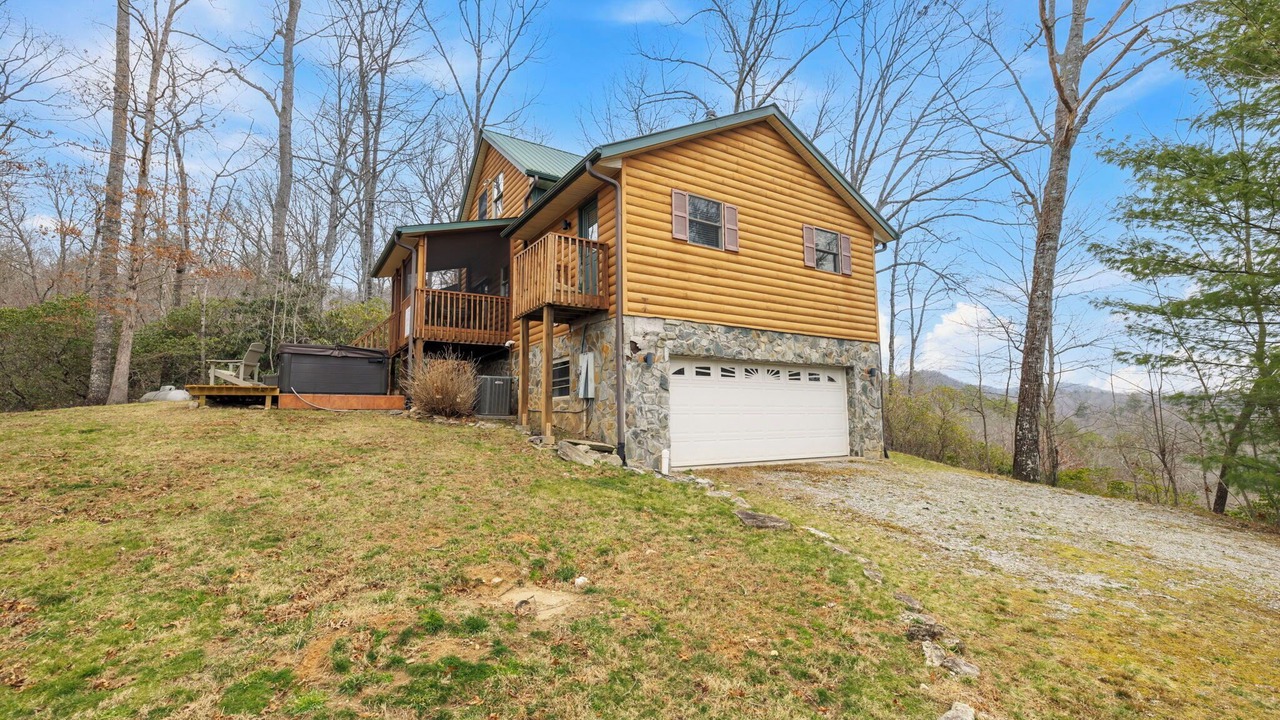 Photo of Outdoor in Lake Toxaway