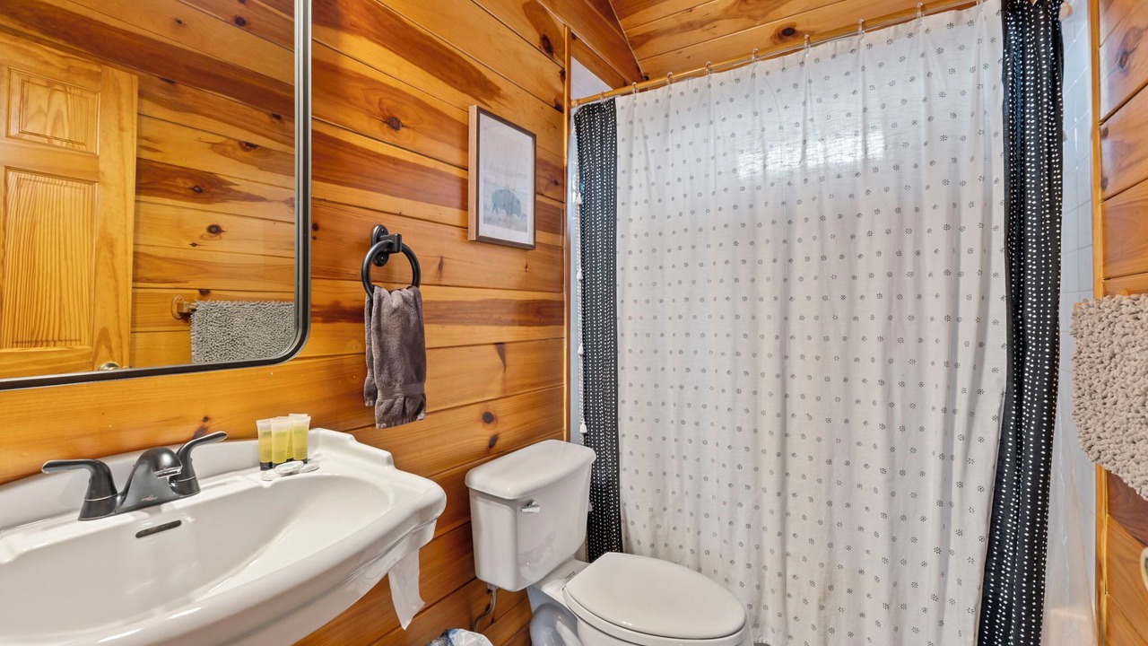 Photo of Bathroom in Lake Toxaway
