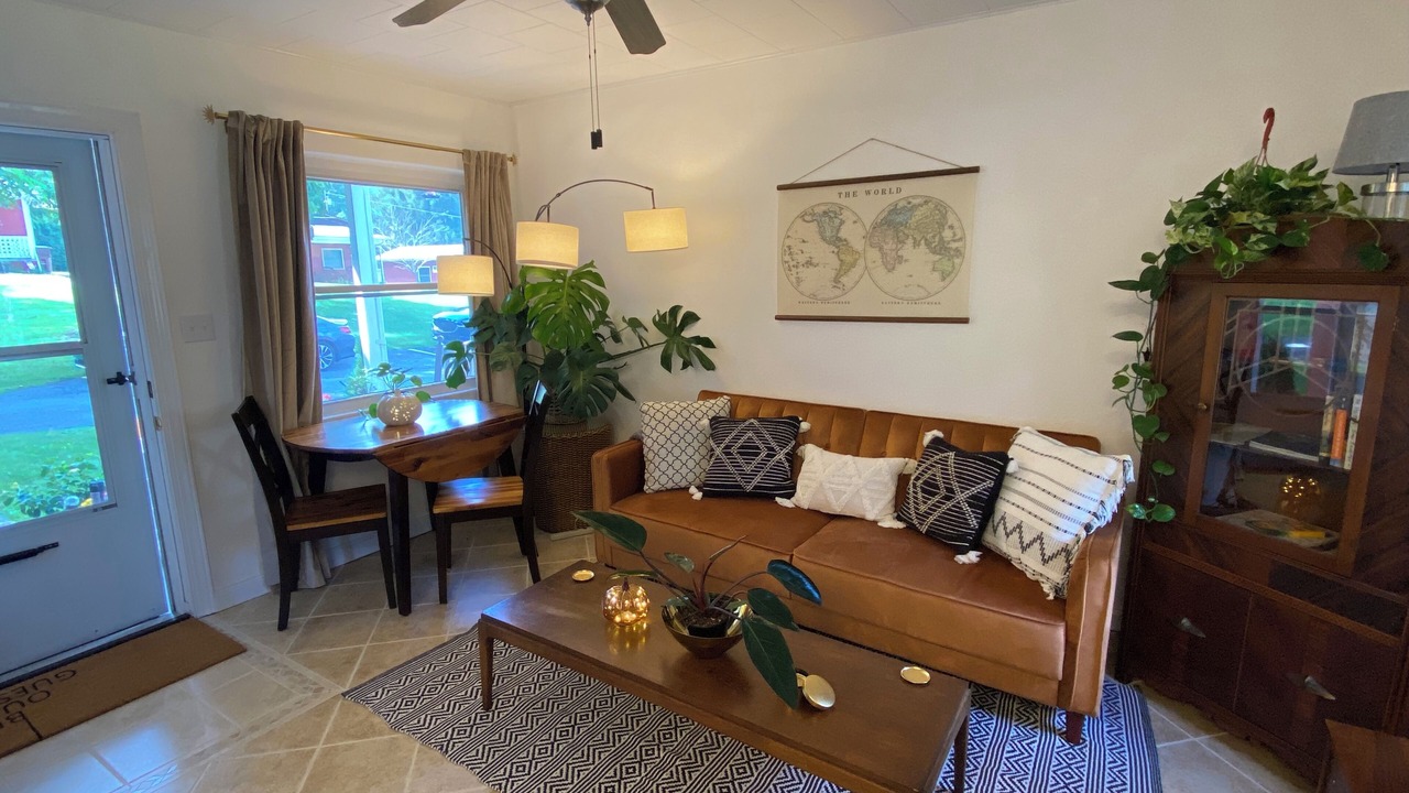 Photo of Livingroom in Maggie Valley