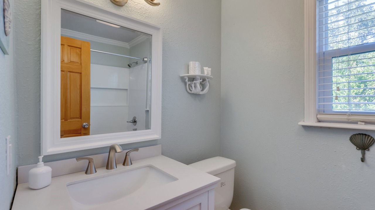 Photo of Bathroom in Holiday Harbor