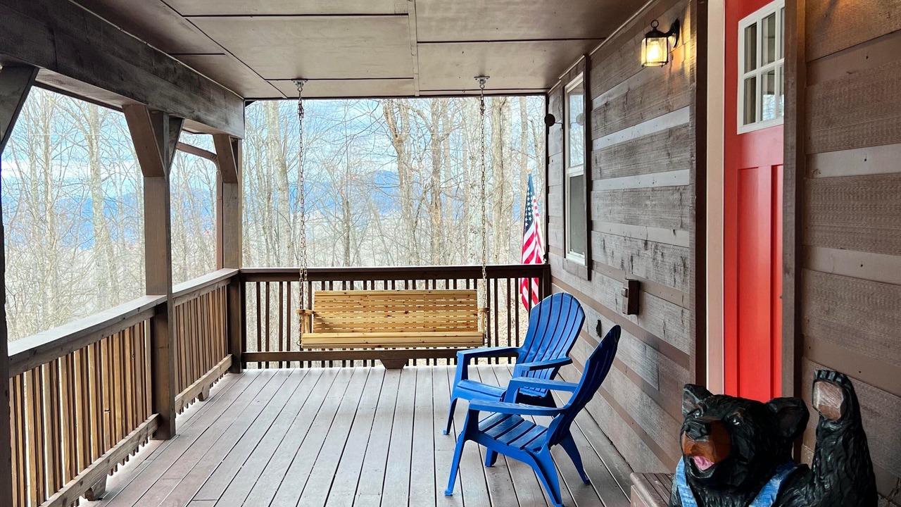 Photo of Patio Balcony in Waynesville