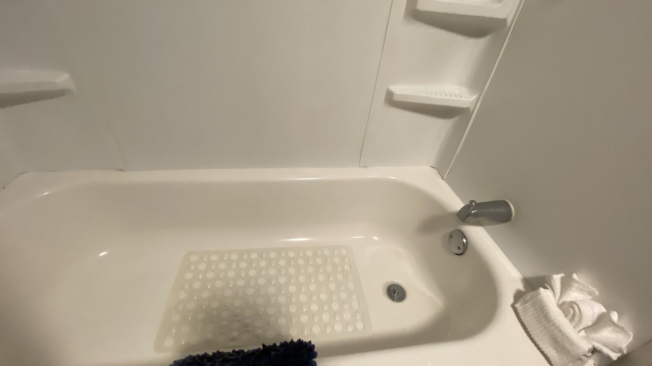 Photo of Bathroom in Morrow