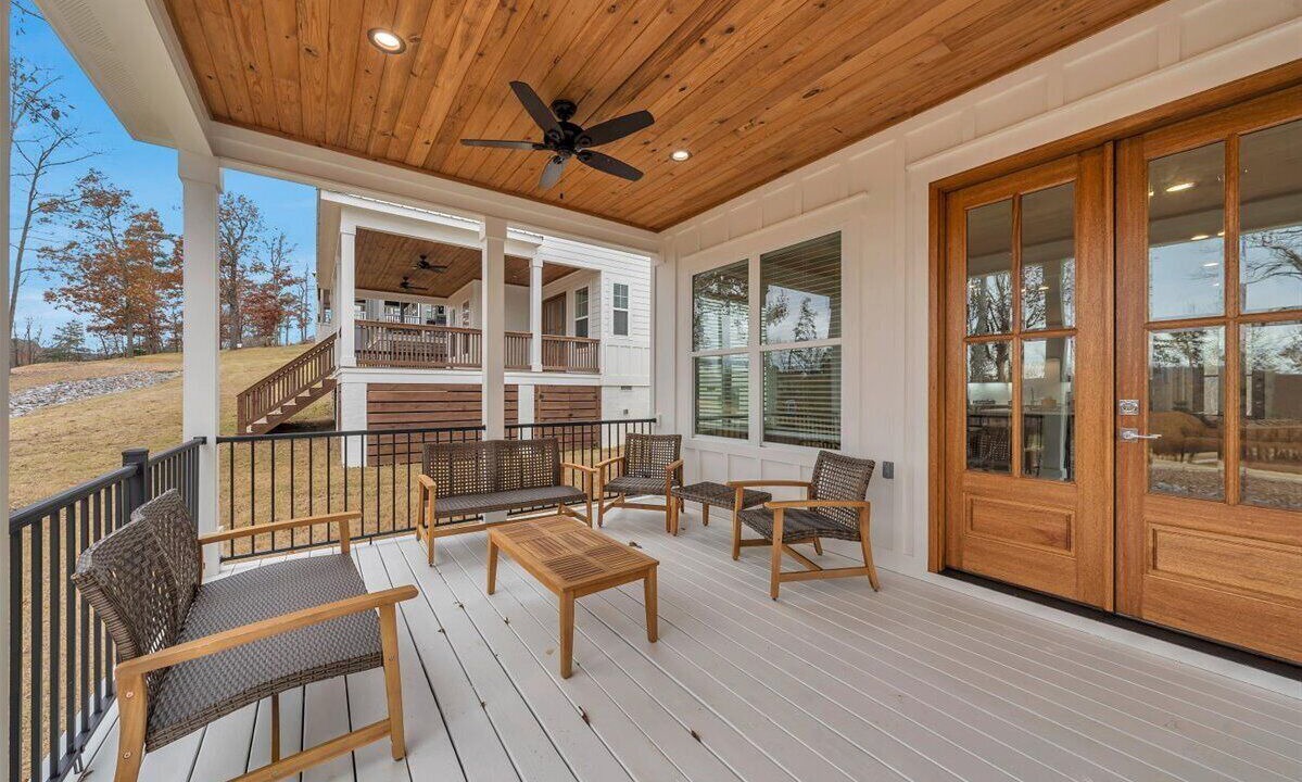 Photo of Patio Balcony in Guntersville