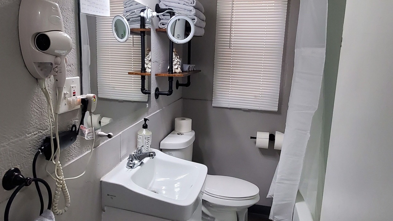 Photo of Bathroom in Brunswick