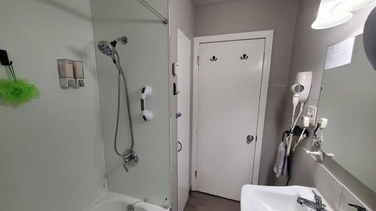 Photo of Bathroom in Brunswick
