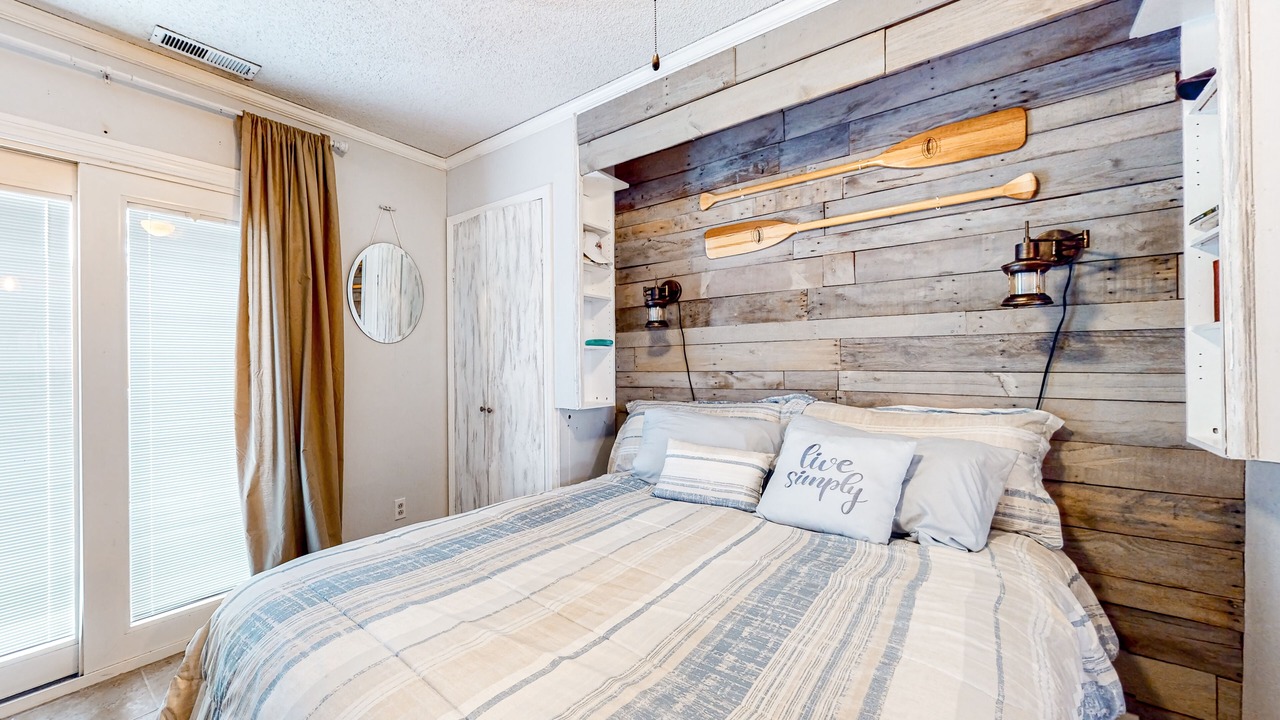 Photo of Bedroom in Perdido Bay Villas