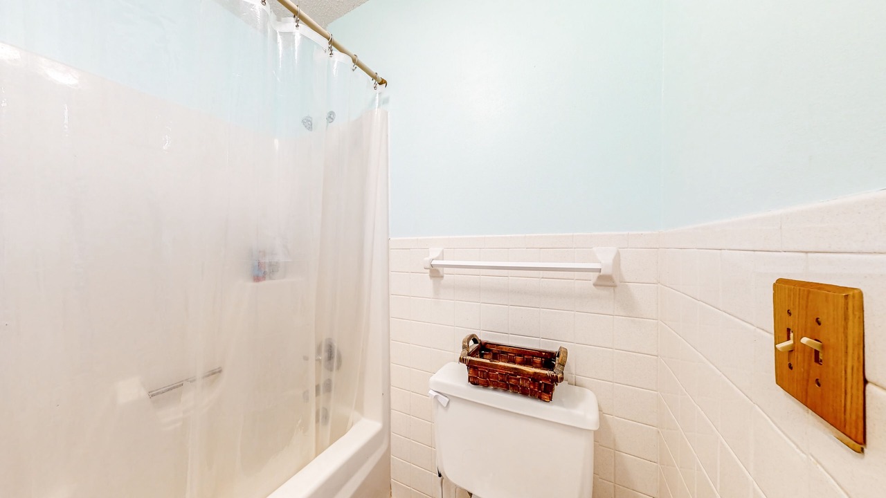 Photo of Bathroom in Perdido Bay Villas