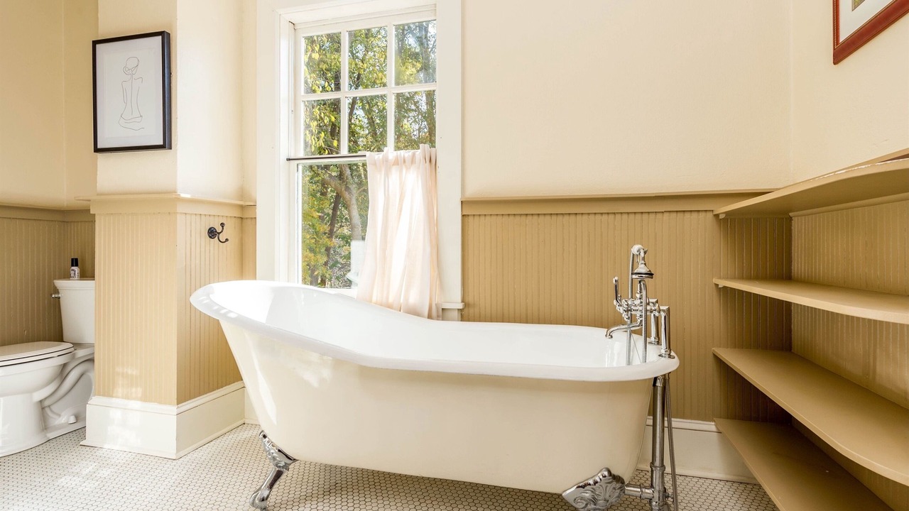 Photo of Bathroom in Hot Springs