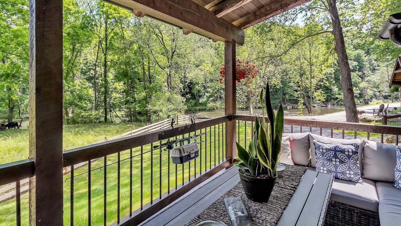 Photo of Outdoor in Waynesville