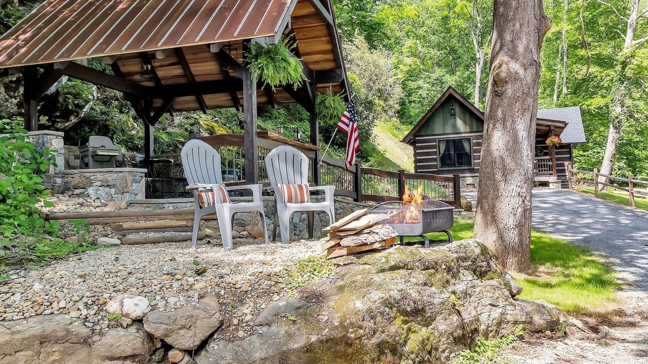 Photo of Outdoor in Waynesville