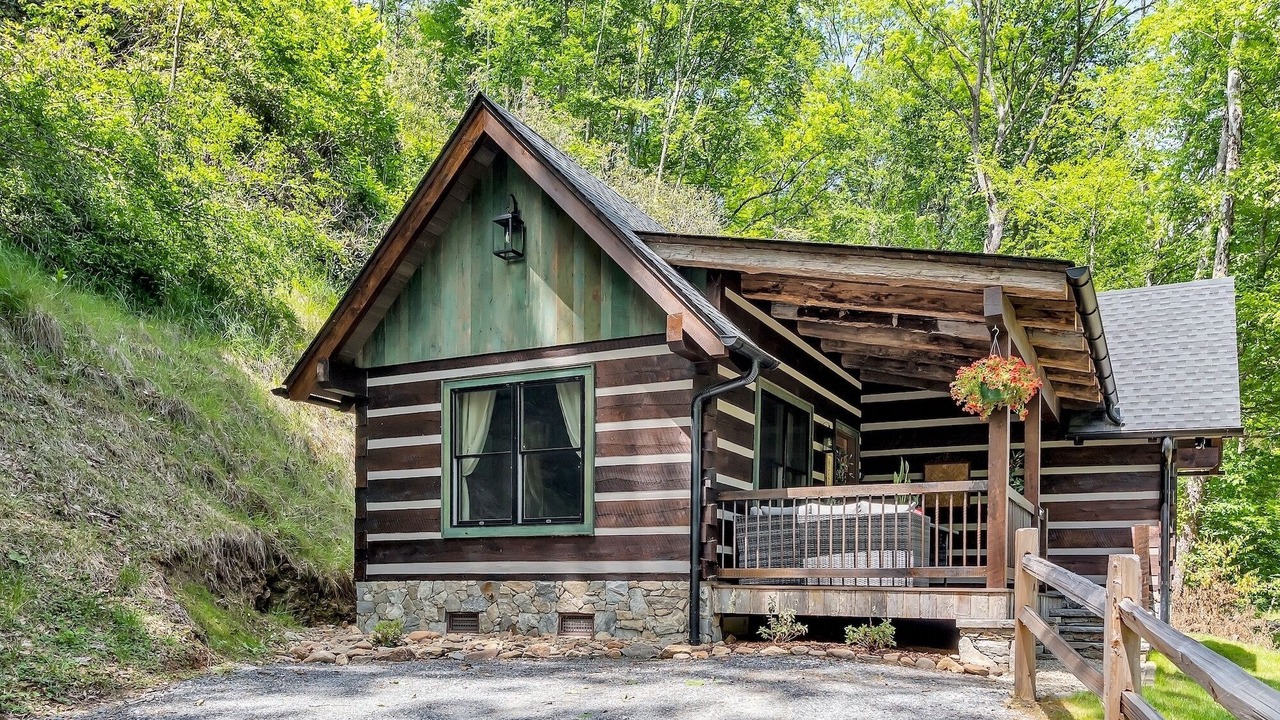 Photo of Outdoor in Waynesville