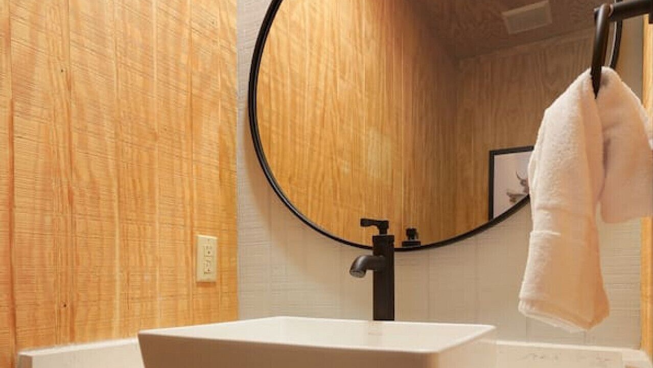 Photo of Bedroom in Hot Springs