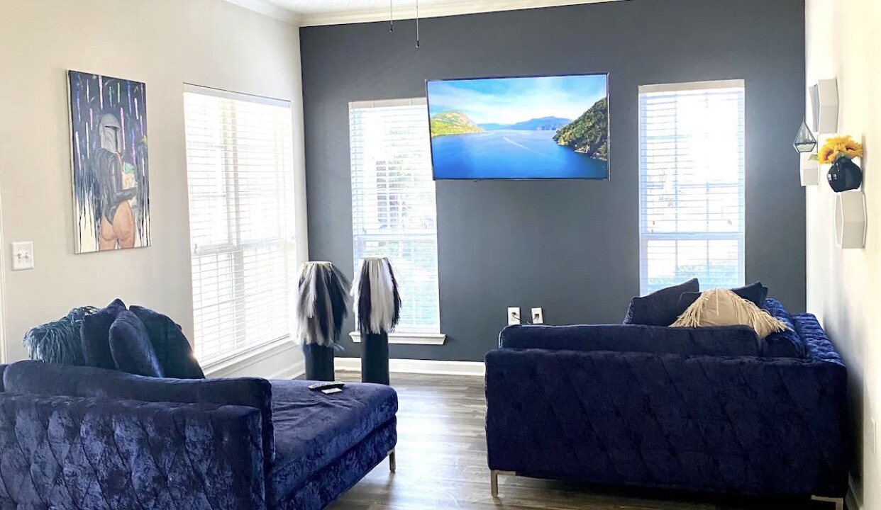 Photo of Livingroom in Greenbriar