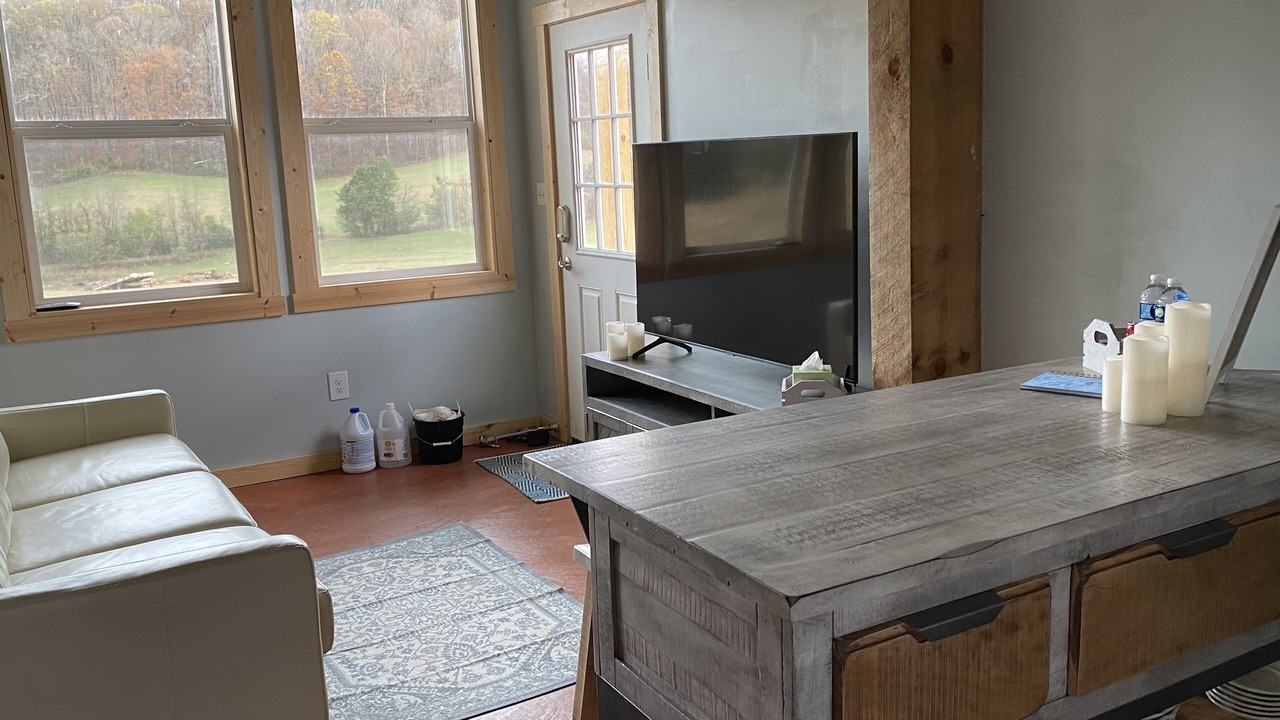 Photo of Livingroom in Newport