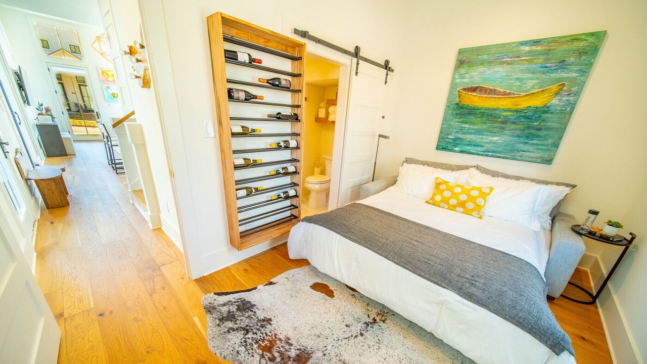 Photo of Bedroom in Chattahoochee Hills