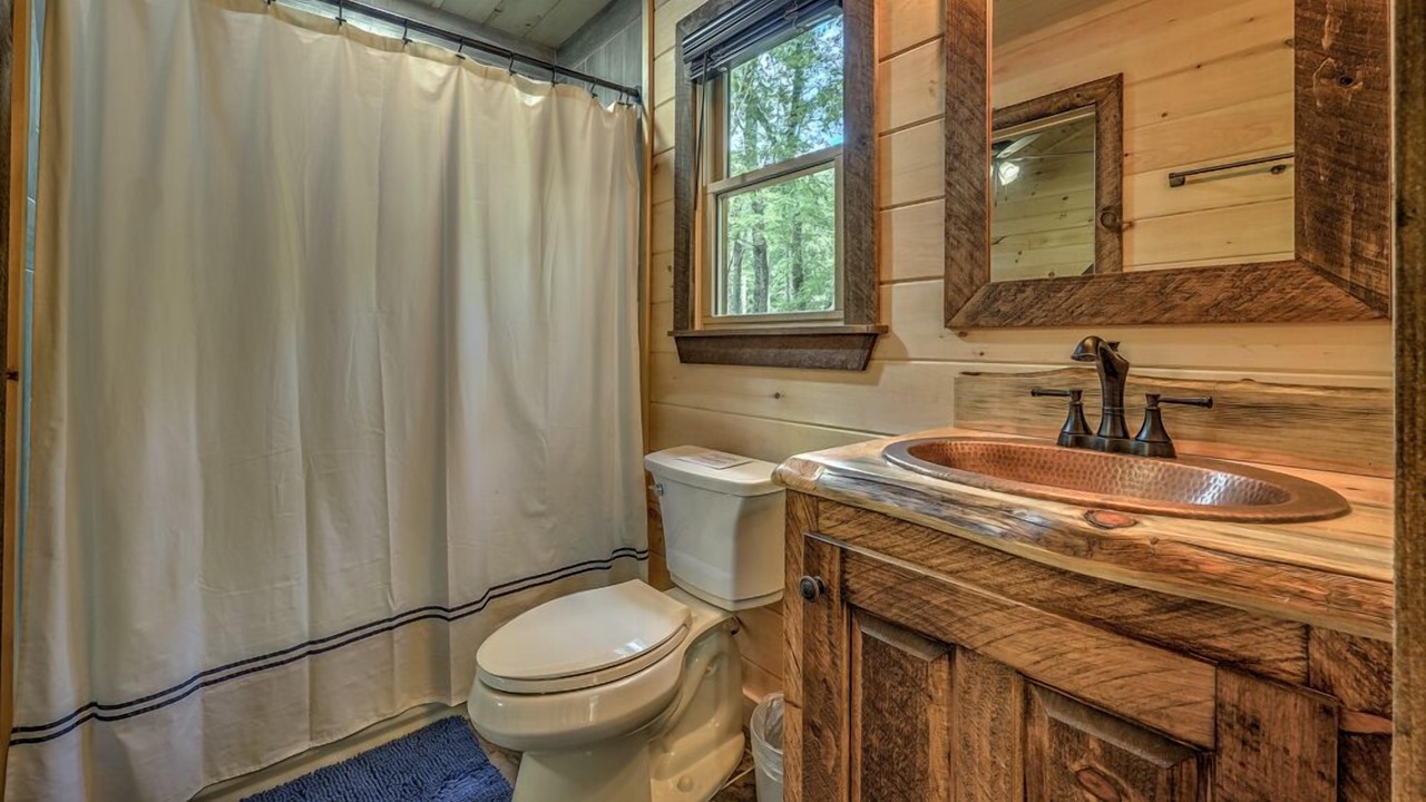 Photo of Bathroom in Suches