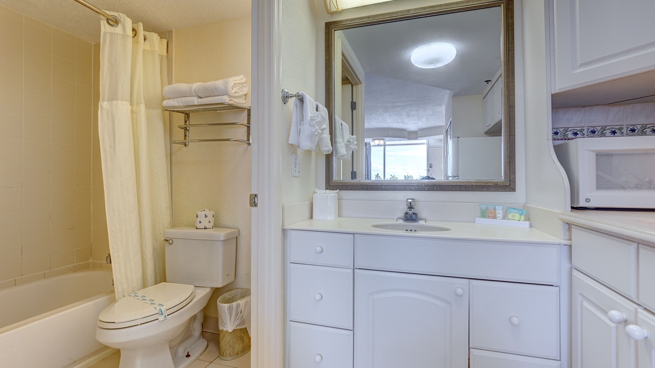 Photo of Bathroom in Ortona Park