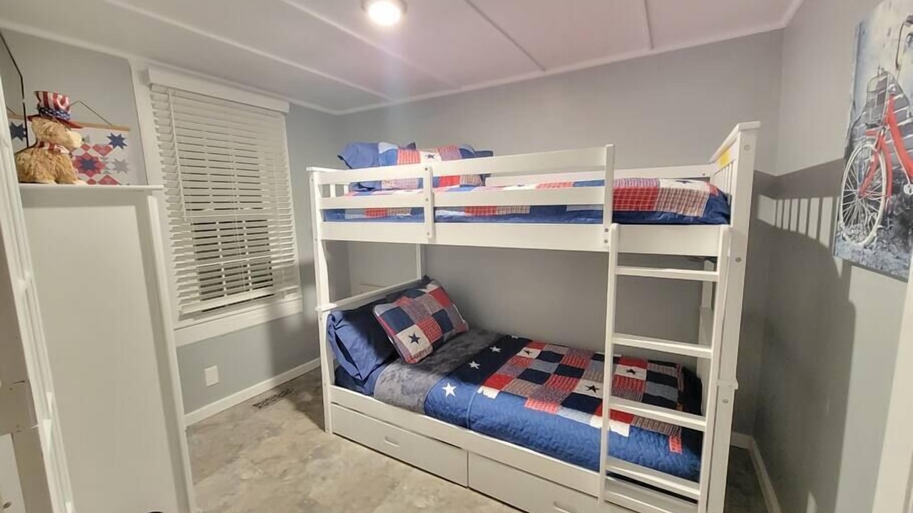 Photo of Bedroom in Dandridge