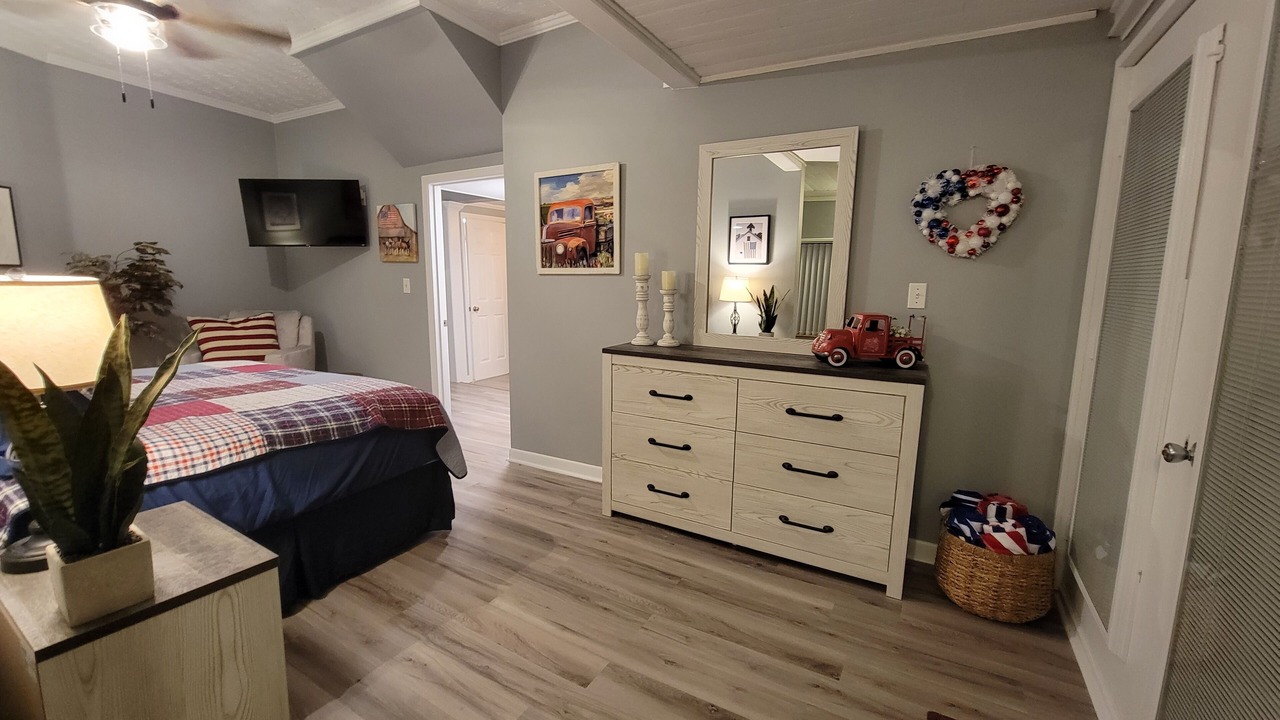 Photo of Bedroom in Dandridge