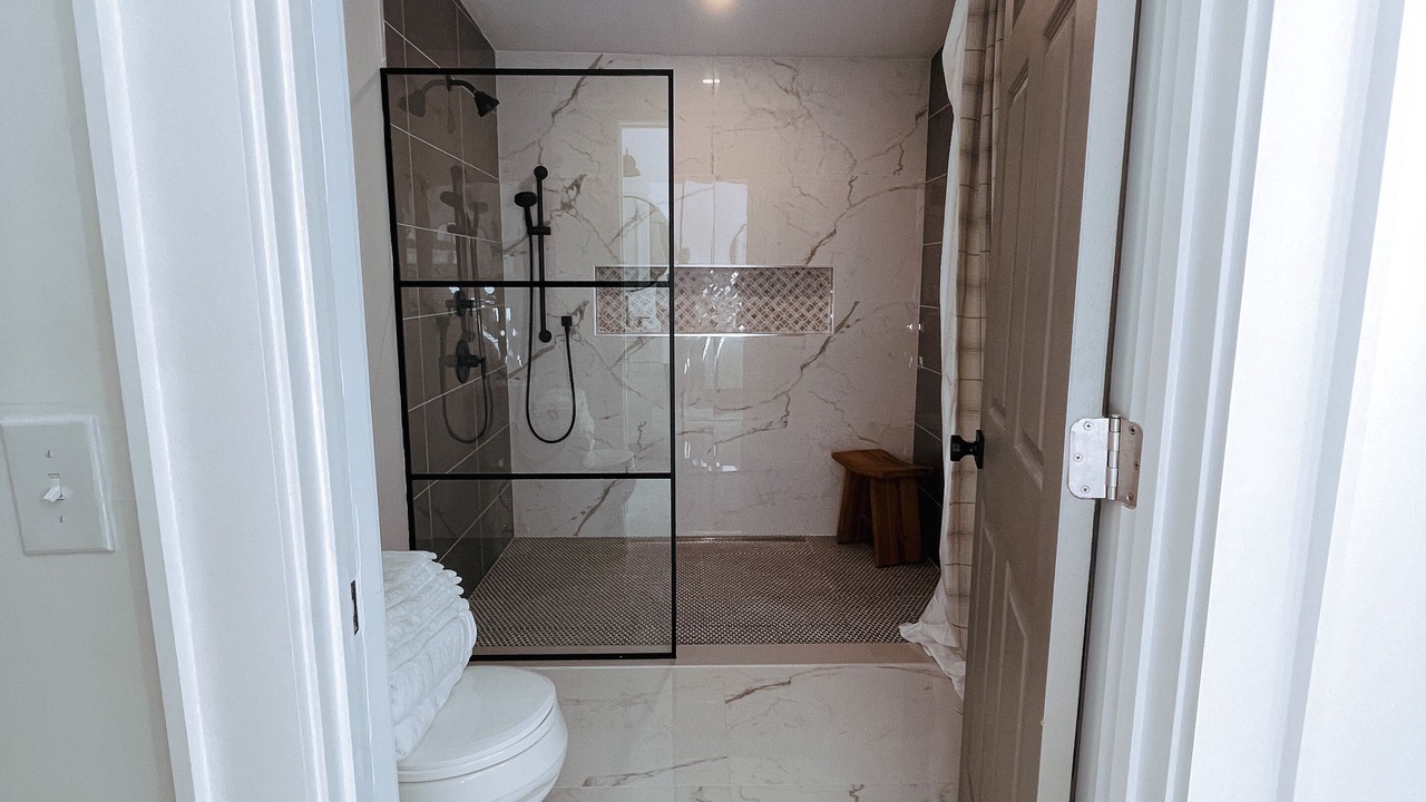 Photo of Bathroom in West Ashley