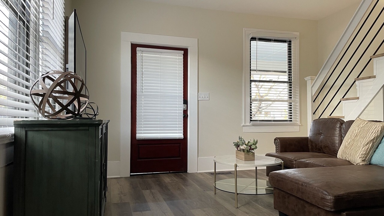 Photo of Livingroom in Porterdale
