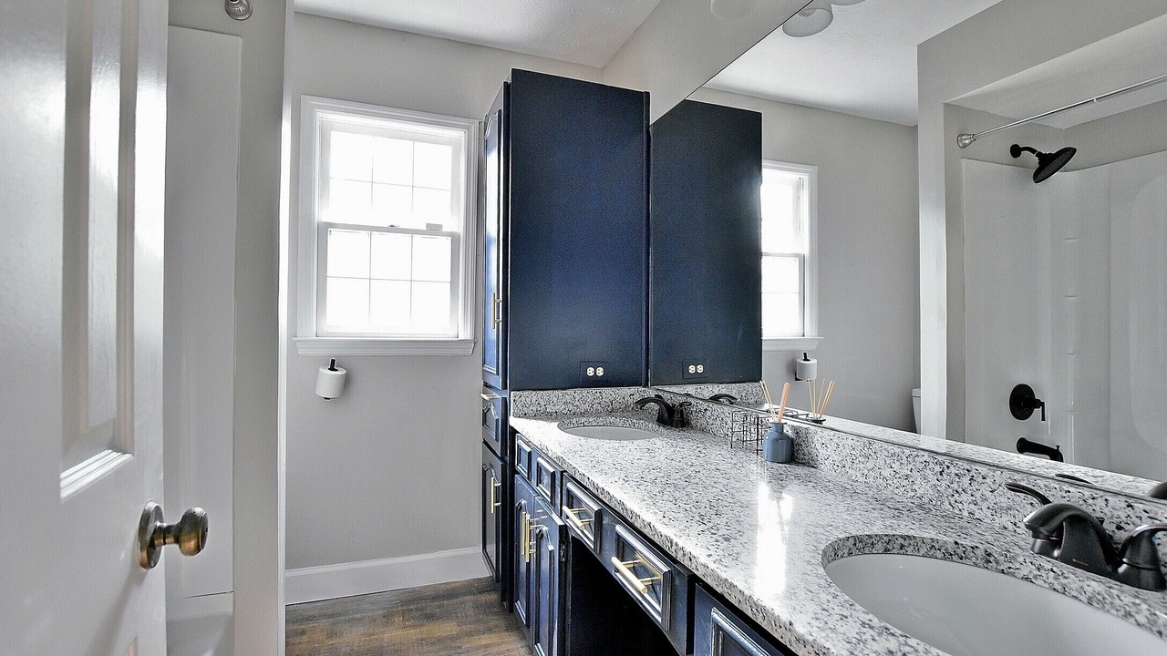 Photo of Bathroom in Fortson