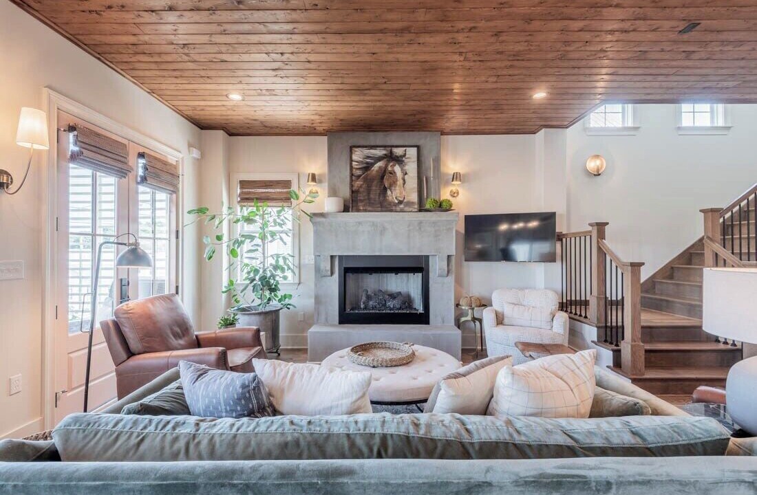 Photo of Livingroom in Guntersville