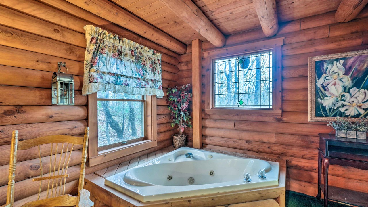 Photo of Bathroom in Gatlinburg