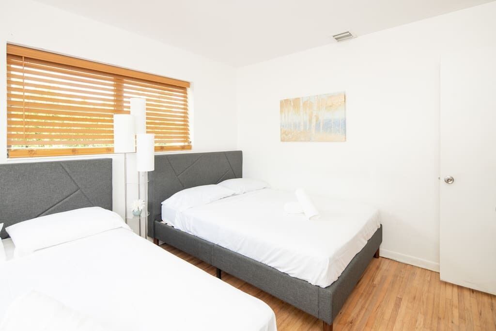 Photo of Bedroom in Miami Shores