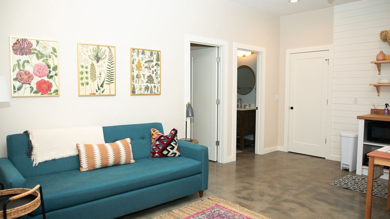 Photo of Livingroom in Asheville