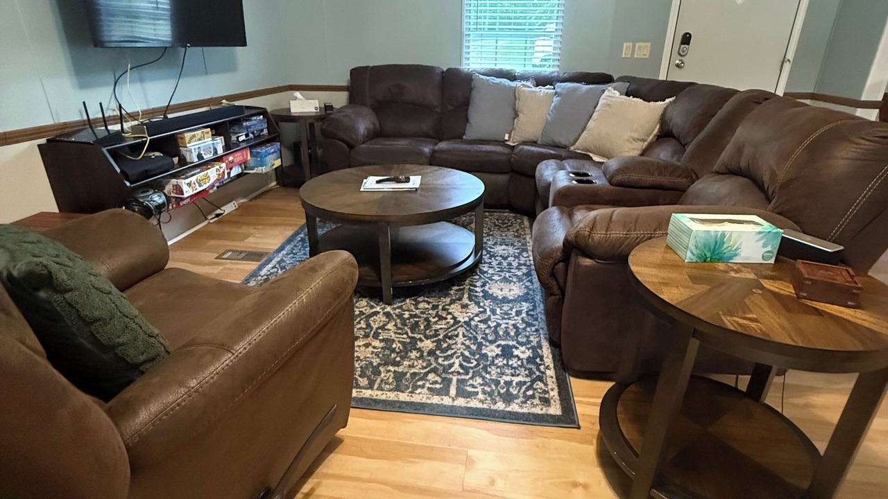 Photo of Livingroom in Eatonton