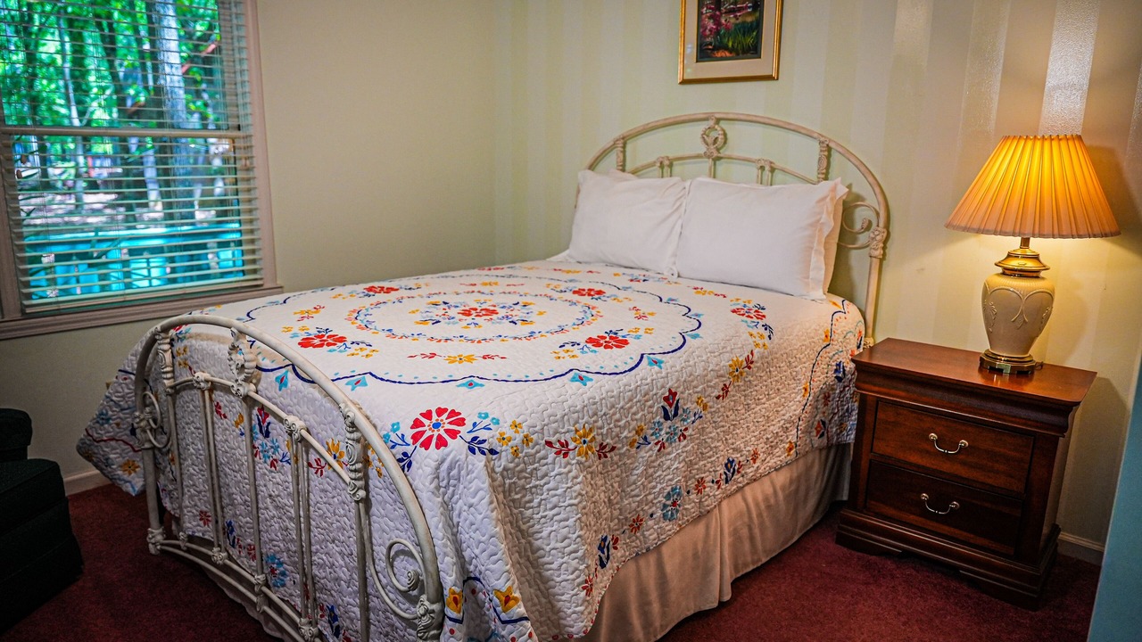 Photo of Bedroom in Pine Mountain