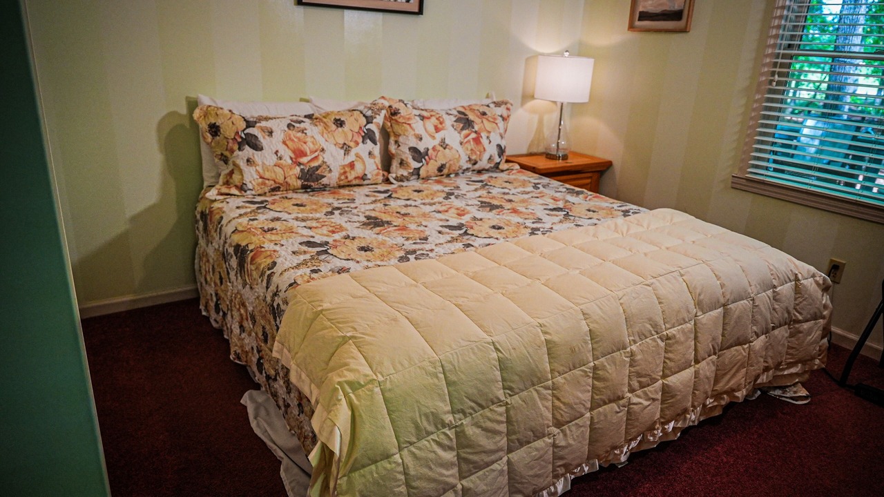 Photo of Bedroom in Pine Mountain