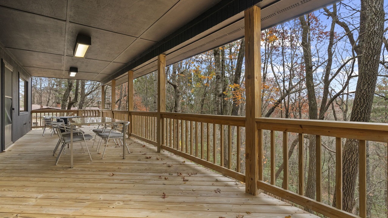 Photo of Outdoor in Lake Toxaway