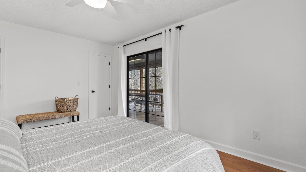 Photo of Bedroom in Lake Toxaway