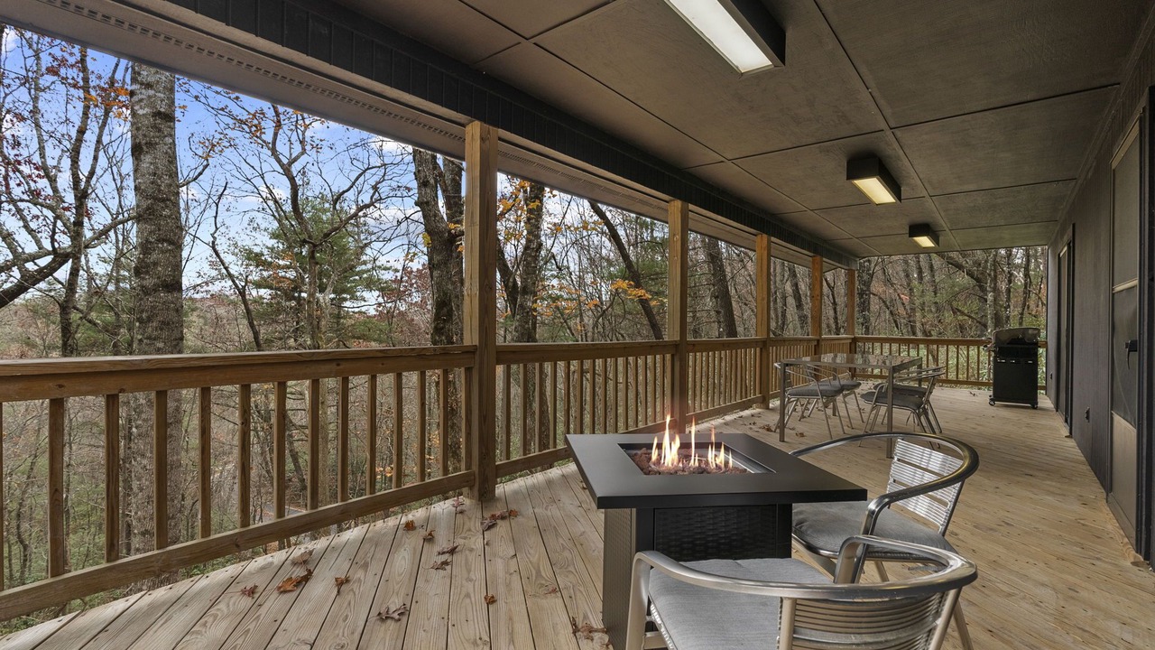 Photo of Outdoor in Lake Toxaway