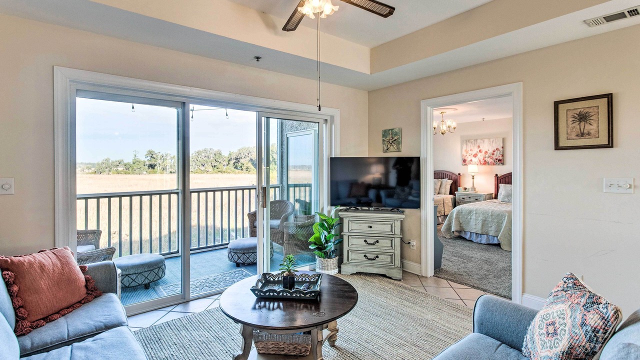 Photo of Livingroom in Darien