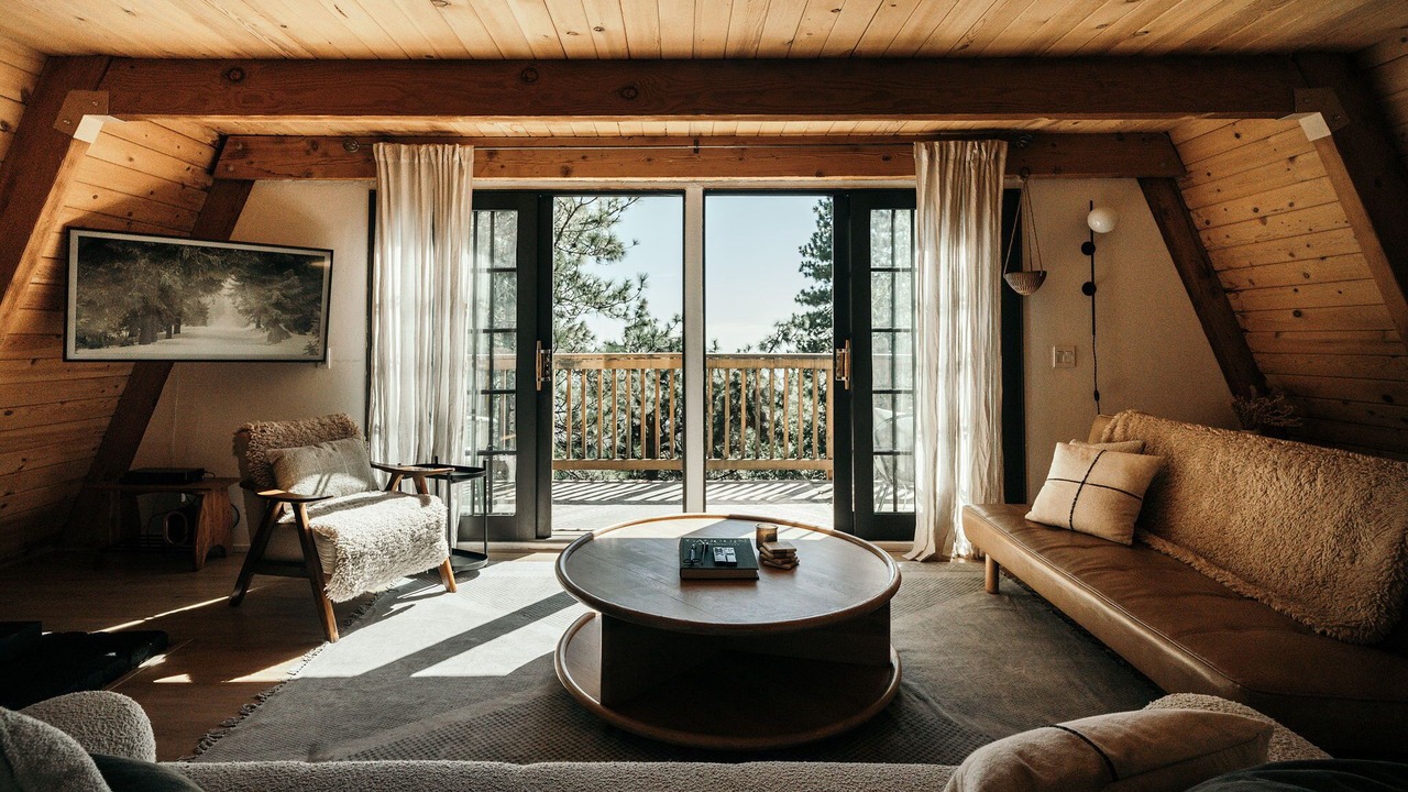 Photo of Livingroom in Running Springs