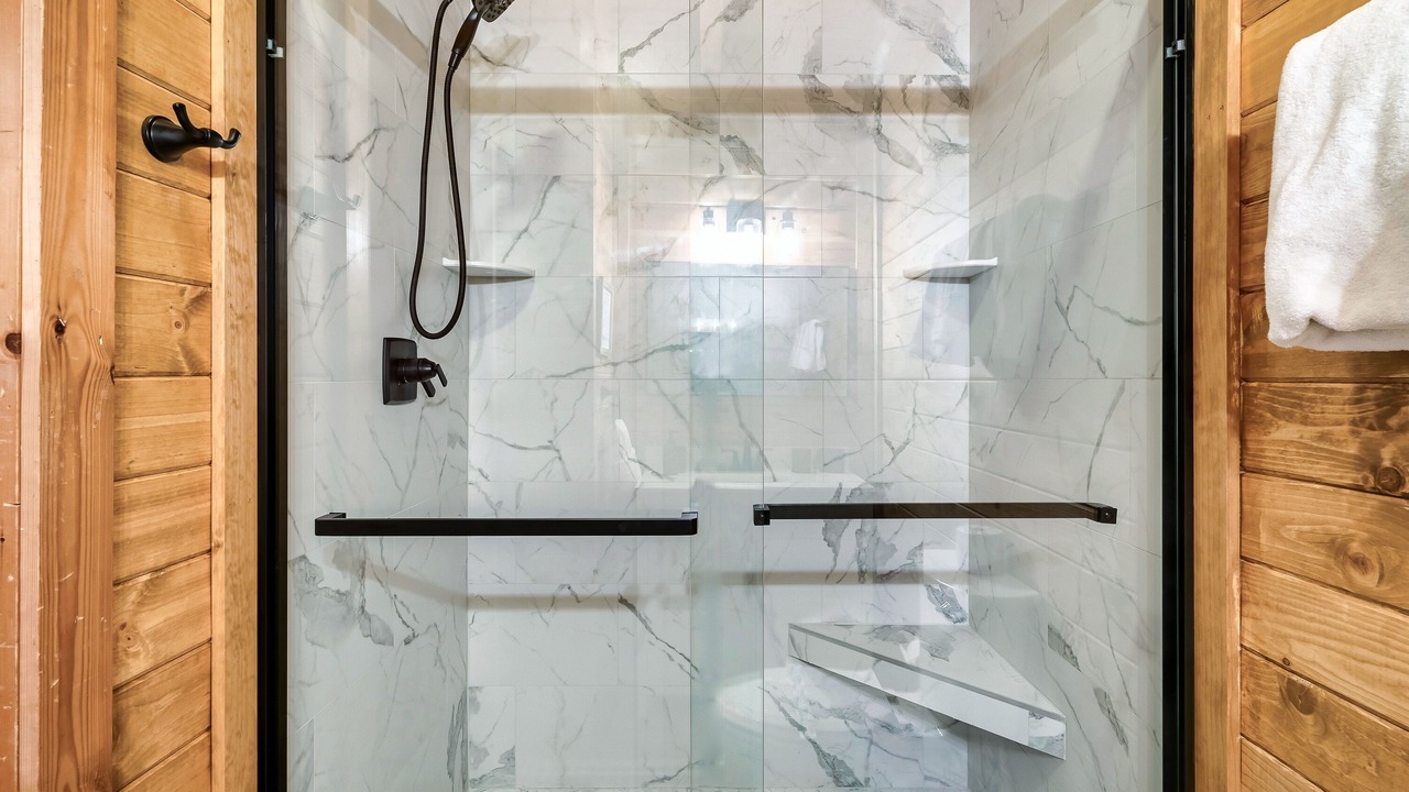 Photo of Bathroom in Sevierville