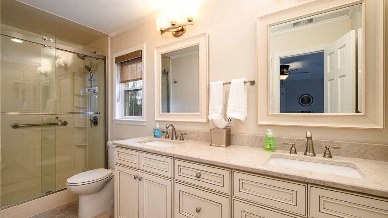 Photo of Bathroom in Mayhew