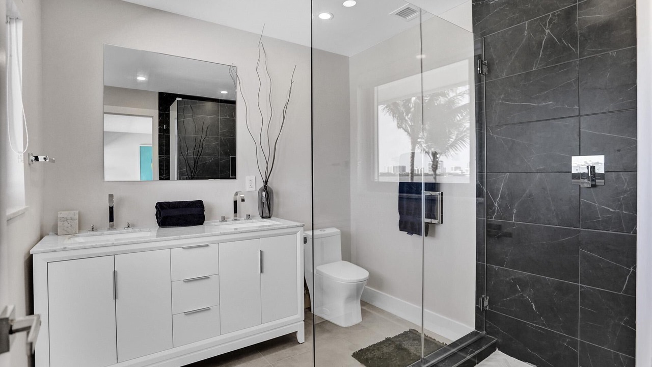 Photo of Bathroom in Seybold