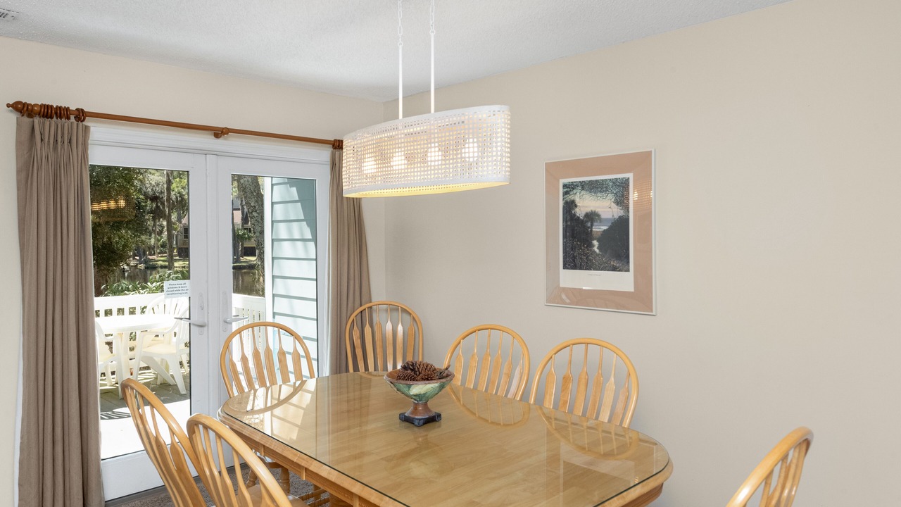 Photo of Livingroom in Ocean Ridge