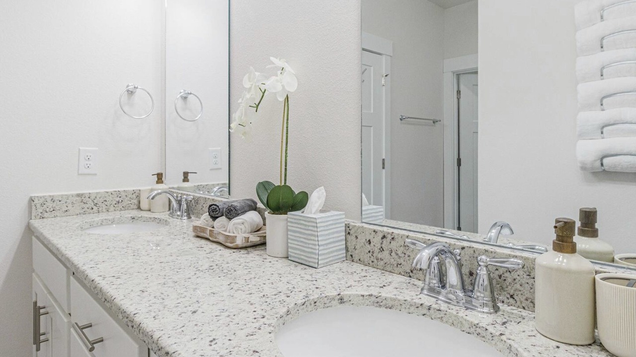 Photo of Bathroom in Ono Island