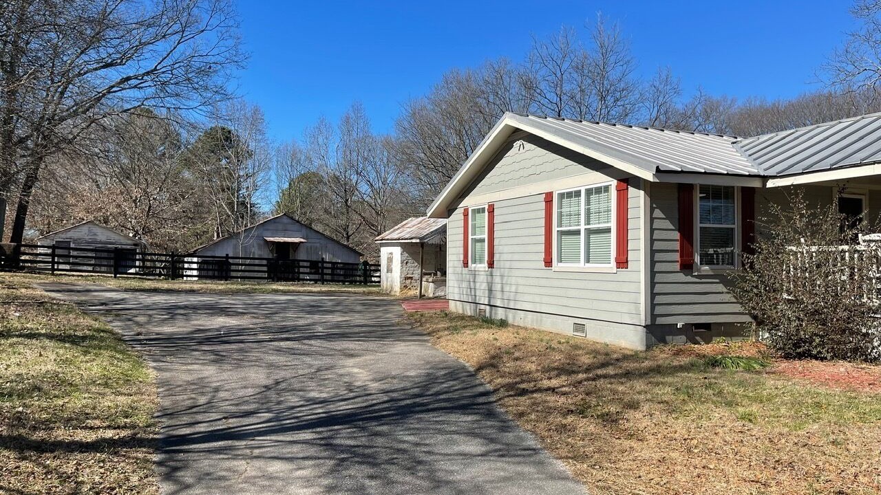 Photo of Outdoor in Powder Springs