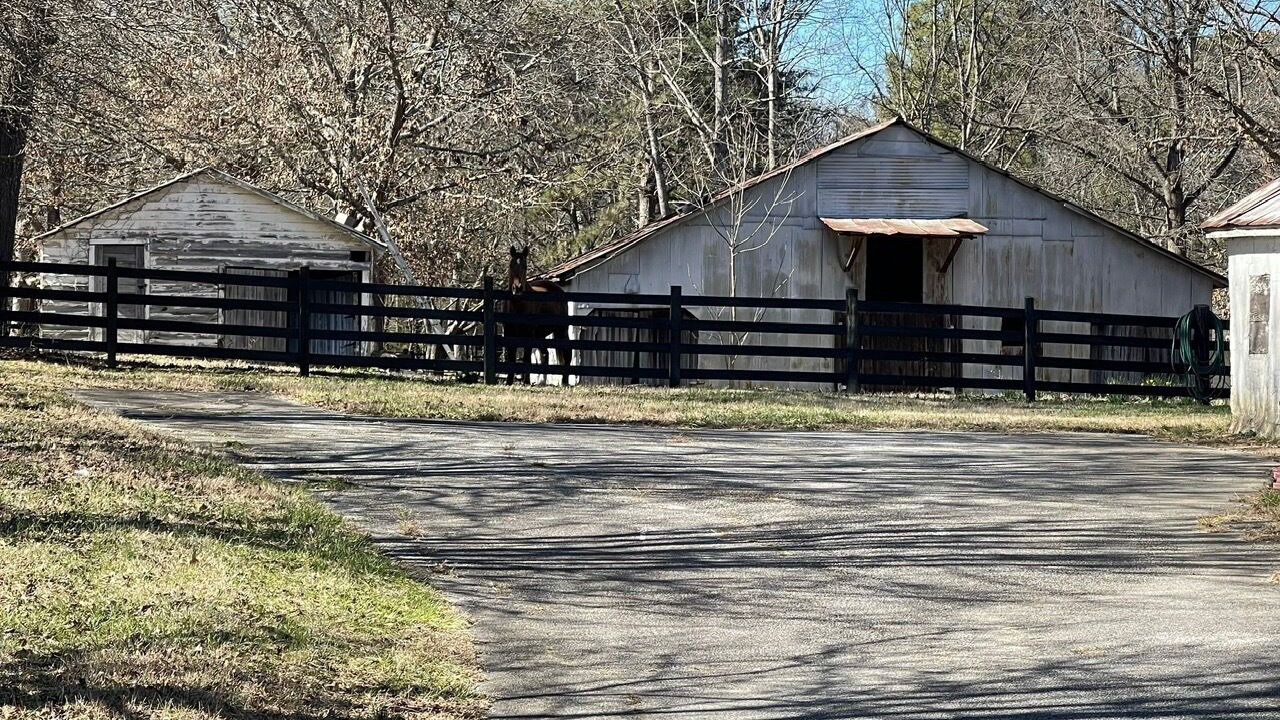 Photo of Outdoor in Powder Springs